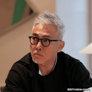 既有绒布取陶上的反差